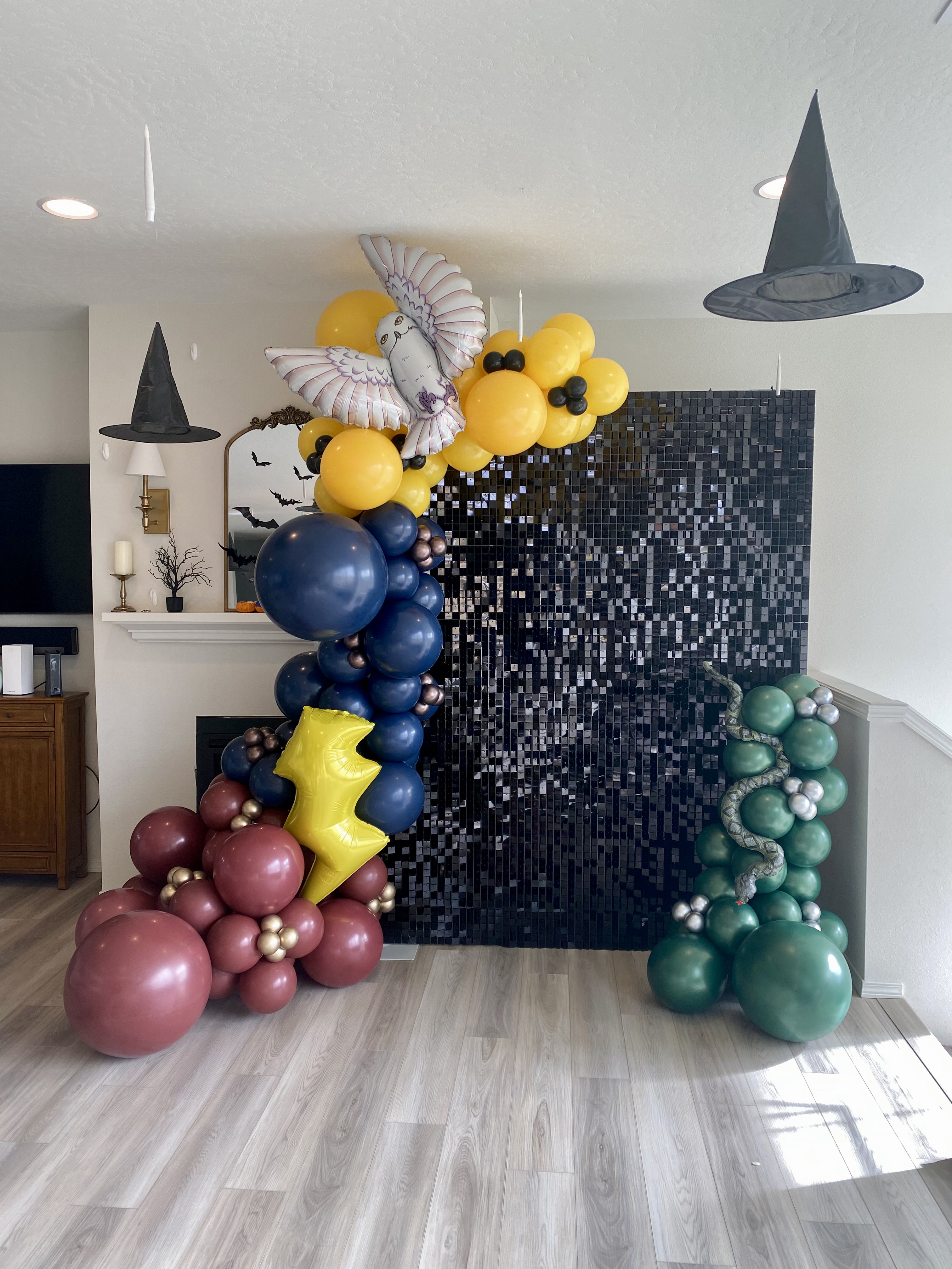 Custom Pullman balloons backdrop