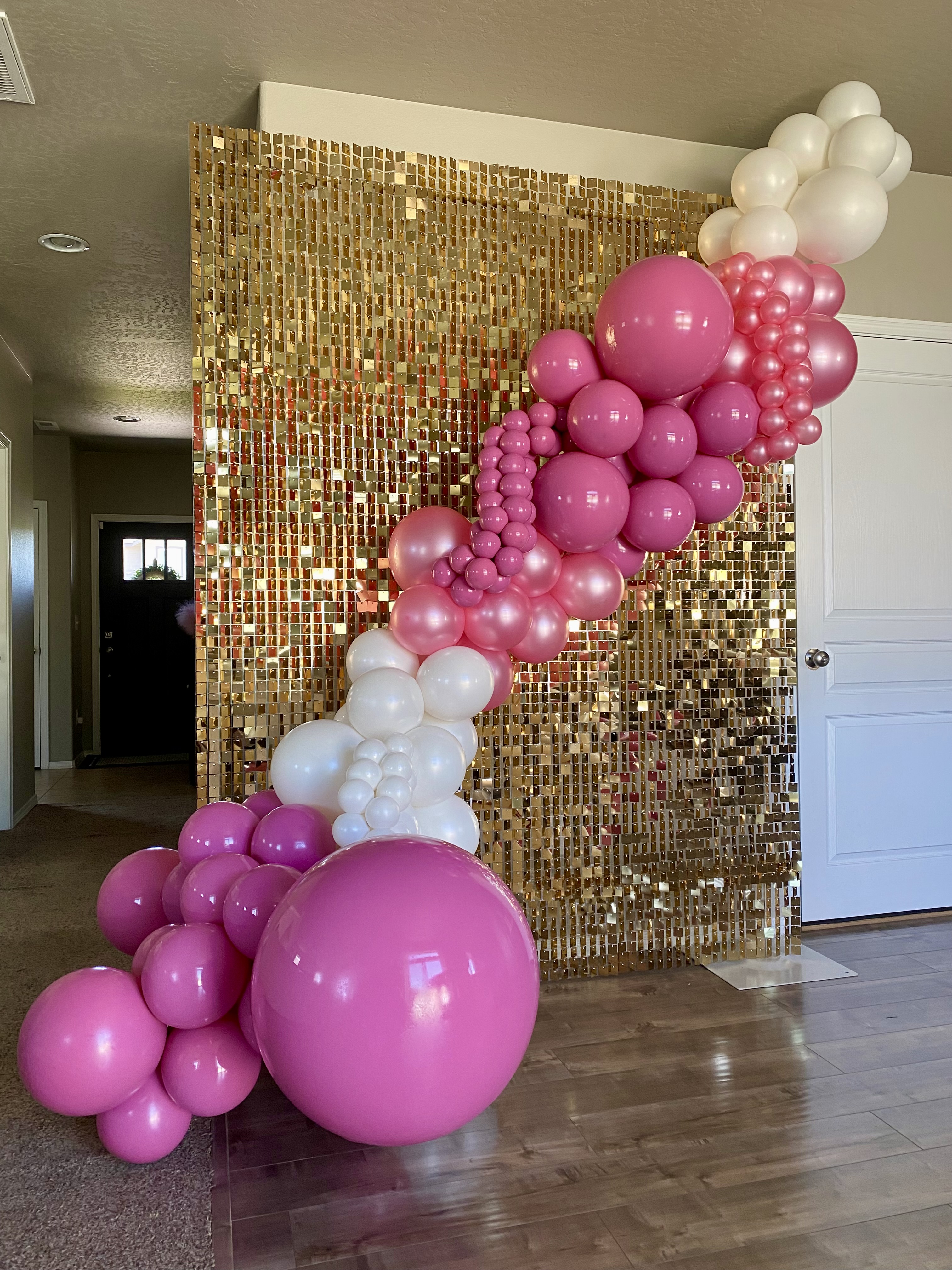 Custom Pullman balloons backdrop